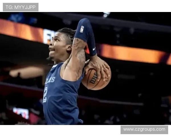 马刺三杀雷霆豪取八连胜势不可挡